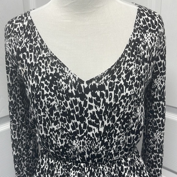 Abercrombie & Fitch XS Black & White Tunic Top - Picture 4 of 8